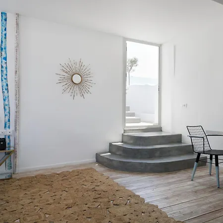 The Museum Project Hotel Oia (Santorini)